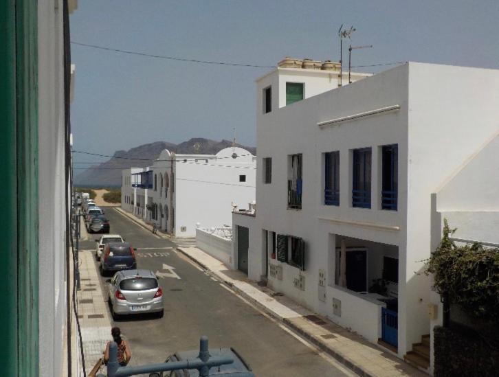 Coqueto Apto Eila 100 Metros Playa Wifi Lejlighed Famara Eksteriør billede